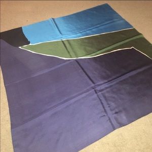 Blue shawl